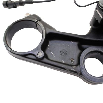 2021 - 2024 APRILIA RSV4 TRIPLE TREE CLAMP UPPER YOKE BLACK STOCK STRAIGHT