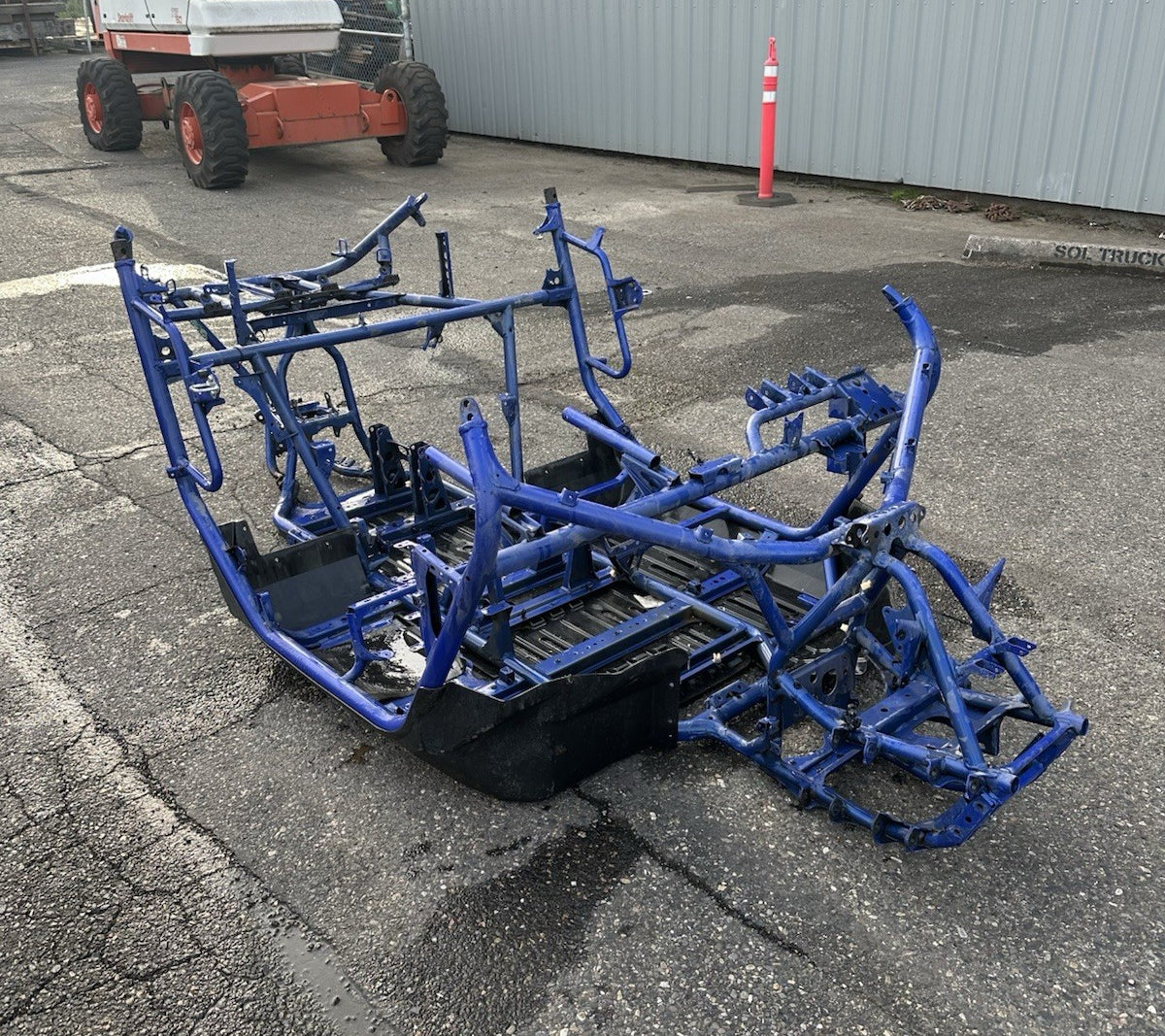 2016 - 2021 YAMAHA YXZ1000R FRAME CHASSIS BLUE STOCK *SMALL BEND*