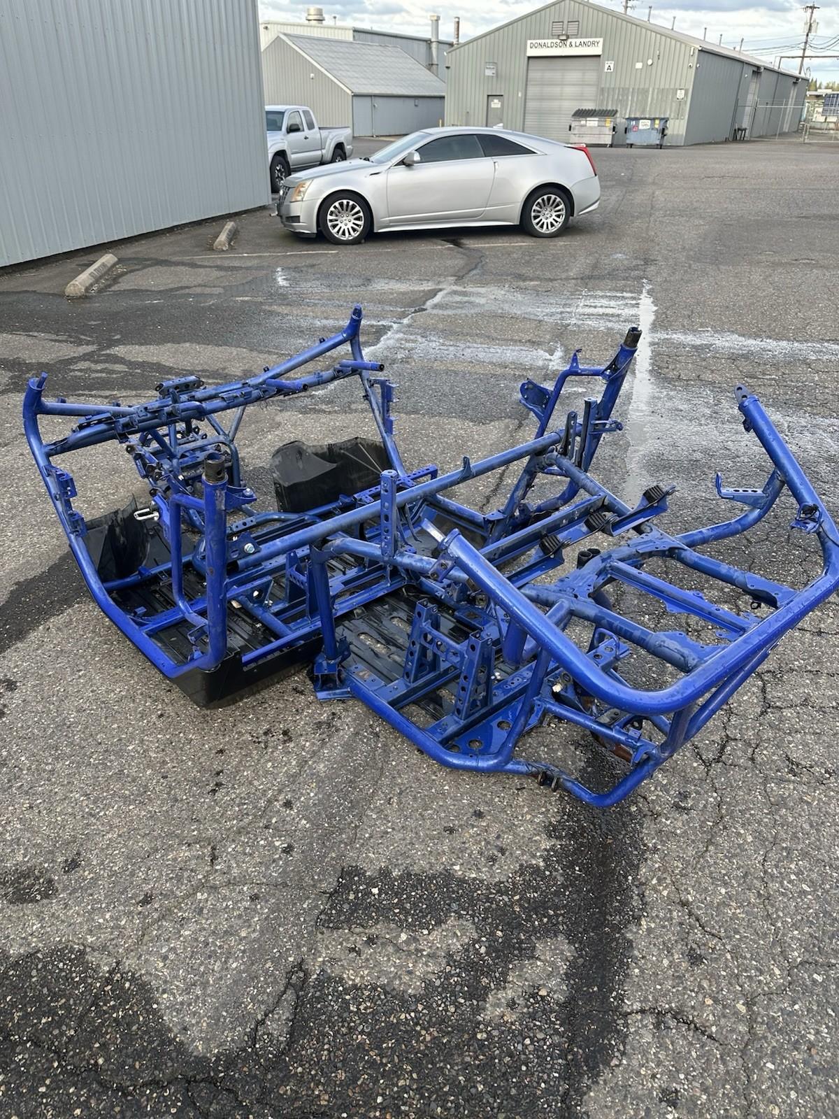 2016 - 2021 YAMAHA YXZ1000R FRAME CHASSIS BLUE STOCK *SMALL BEND*