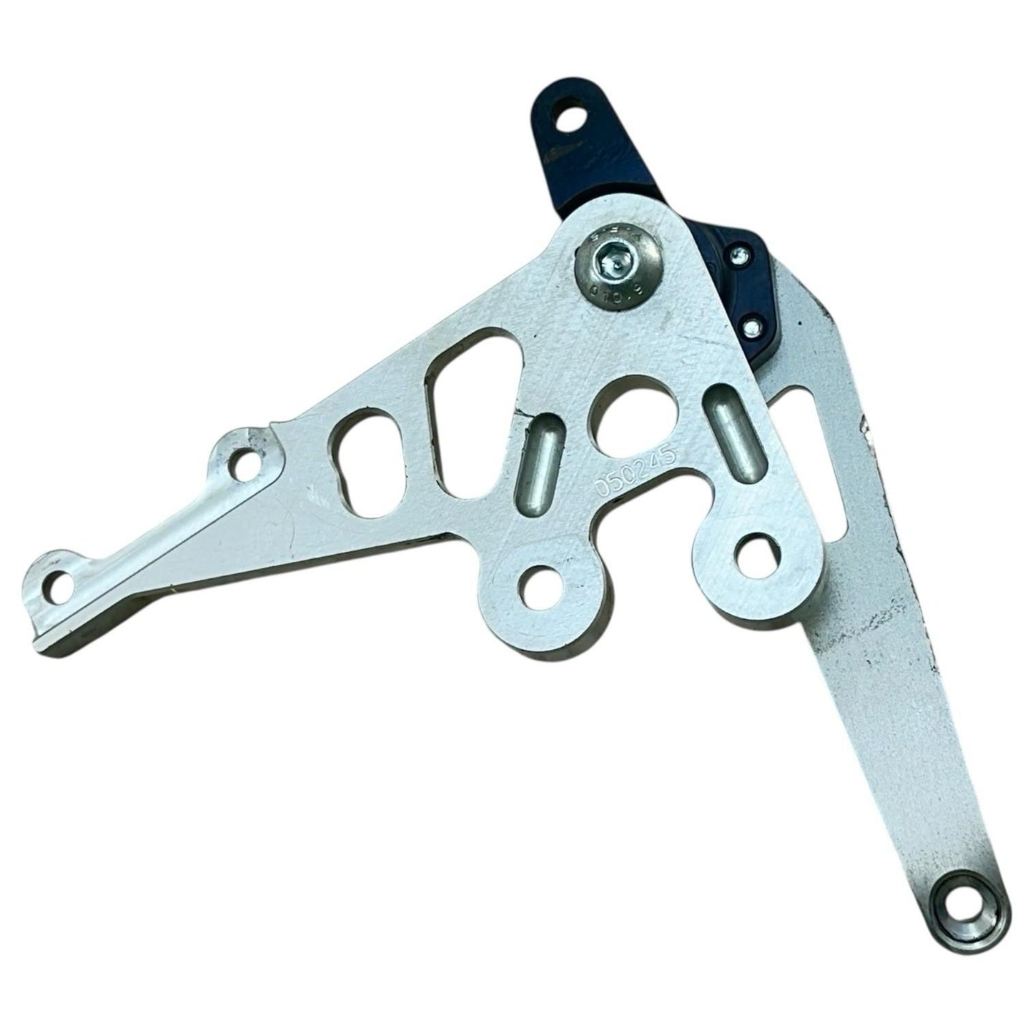 2005 2006 SUZUKI GSXR 1000 RIGHT REAR SET BRAKE LEVER FOOT REST CFM