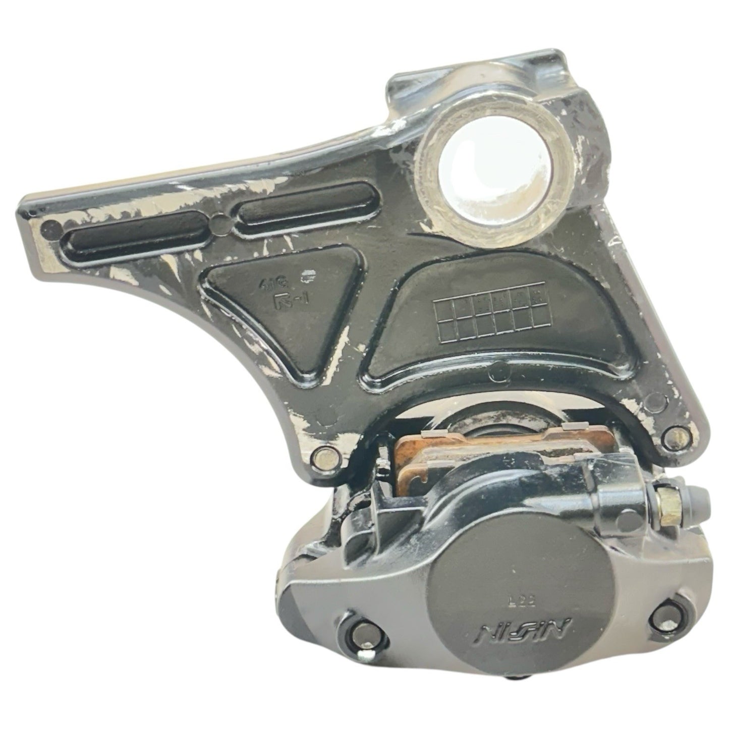 2005 2006 SUZUKI GSXR 1000 REAR CALIPER BACK BRAKE PADS BRACKET MOUNT NISSIN OEM