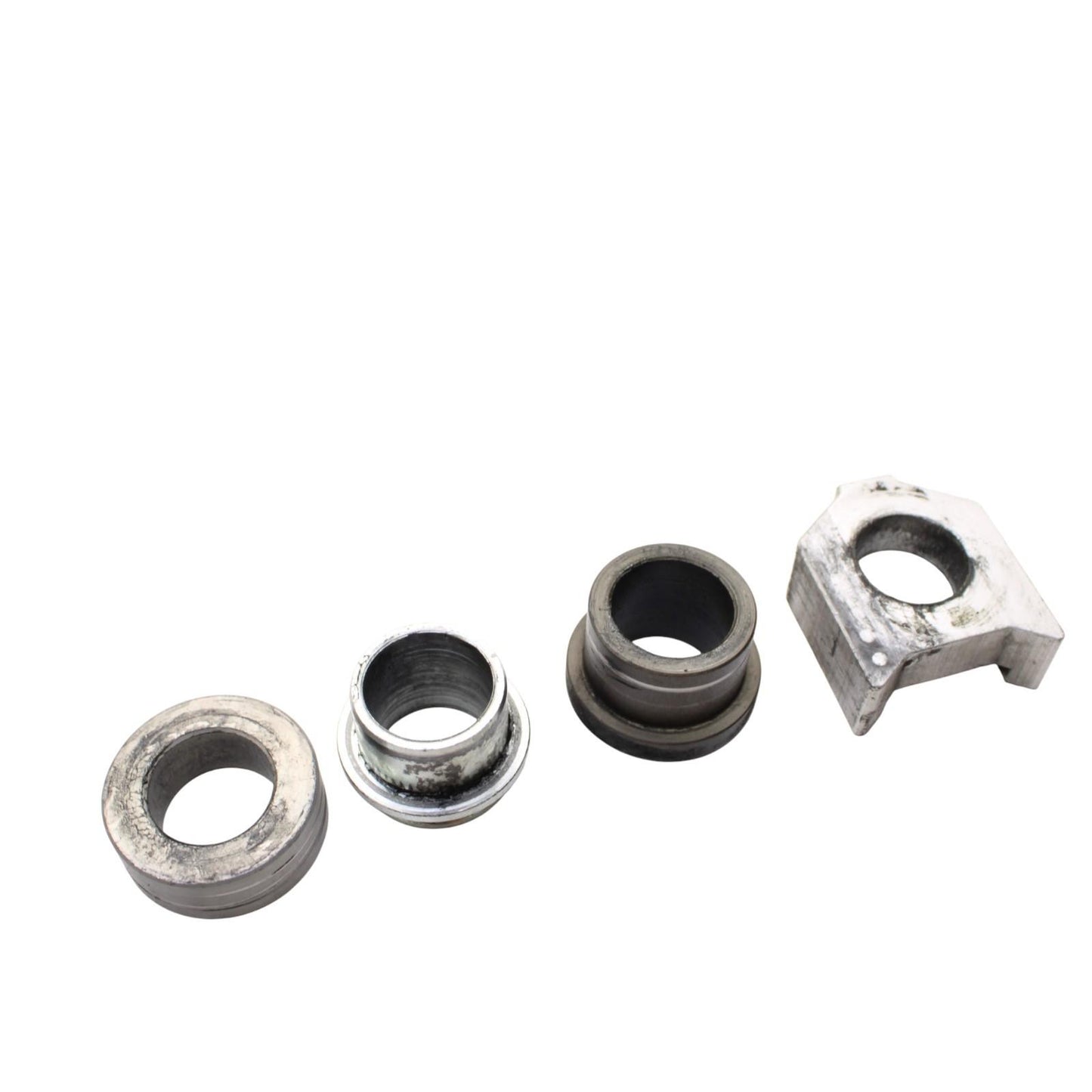 2013 - 2017 TRIUMPH DAYTONA 675R REAR AXLE BACK WHEEL RIM PIVOT BOLT SPACERS OEM