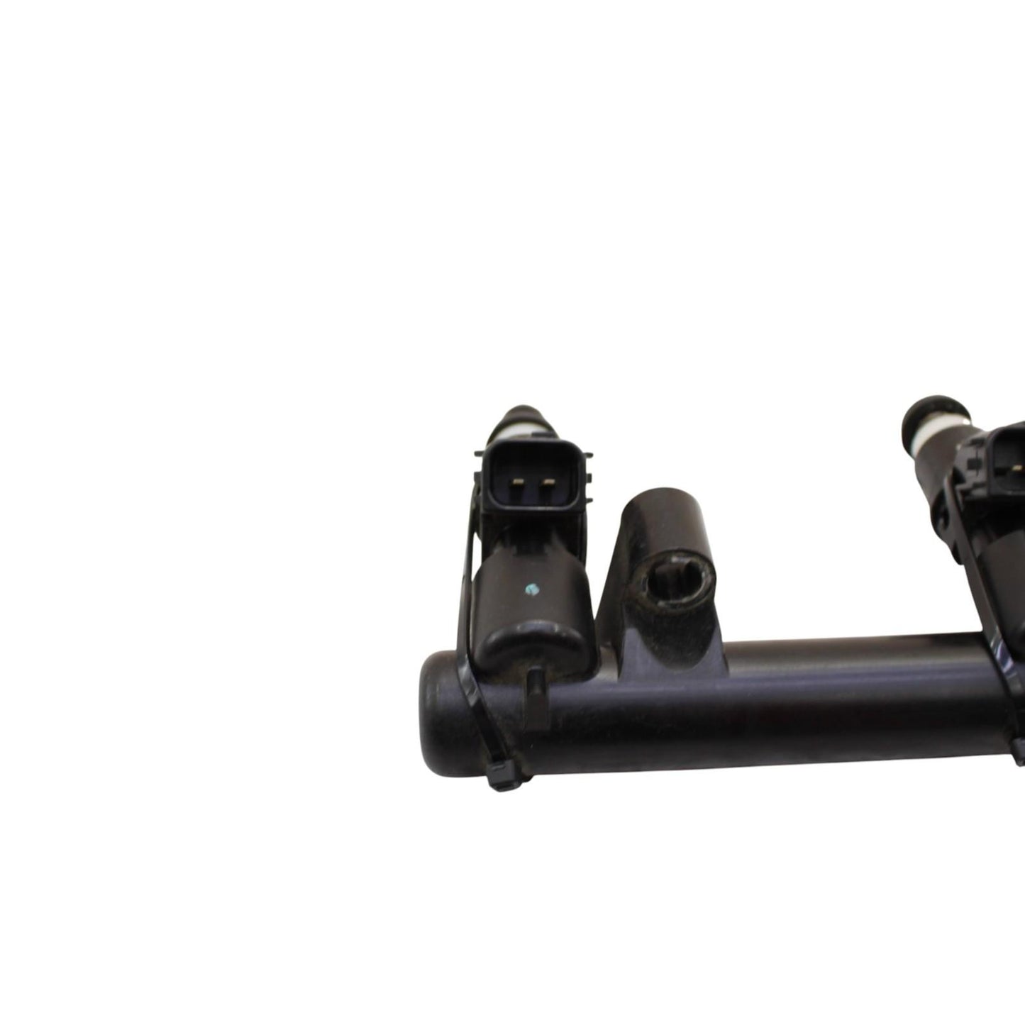 2013 - 2017 TRIUMPH DAYTONA 675R FUEL INJECTORS GAS PETROL RAILING STOCK OEM