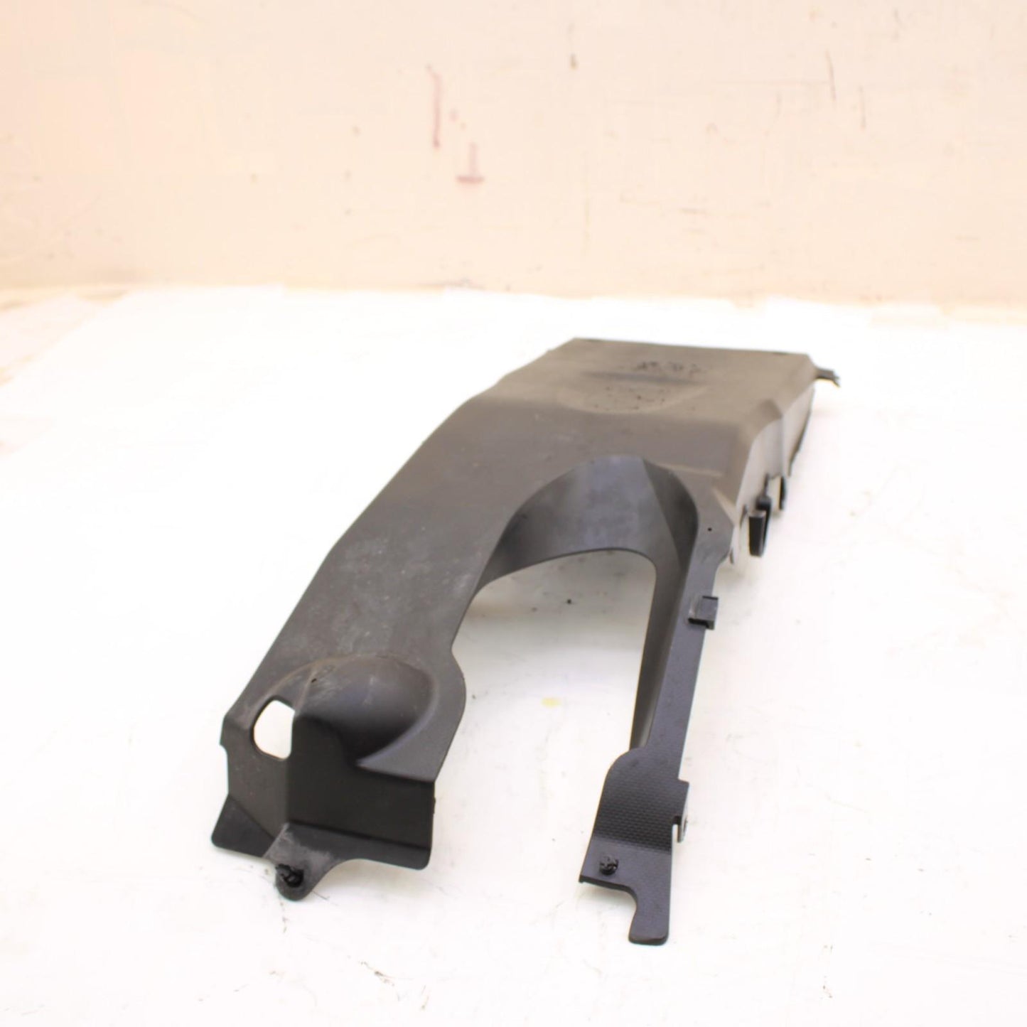 2011 - 2015 KAWASAKI NINJA ZX10R BATTERY TRAY HOLDER PLASTIC REAR UNDER TAIL OEM