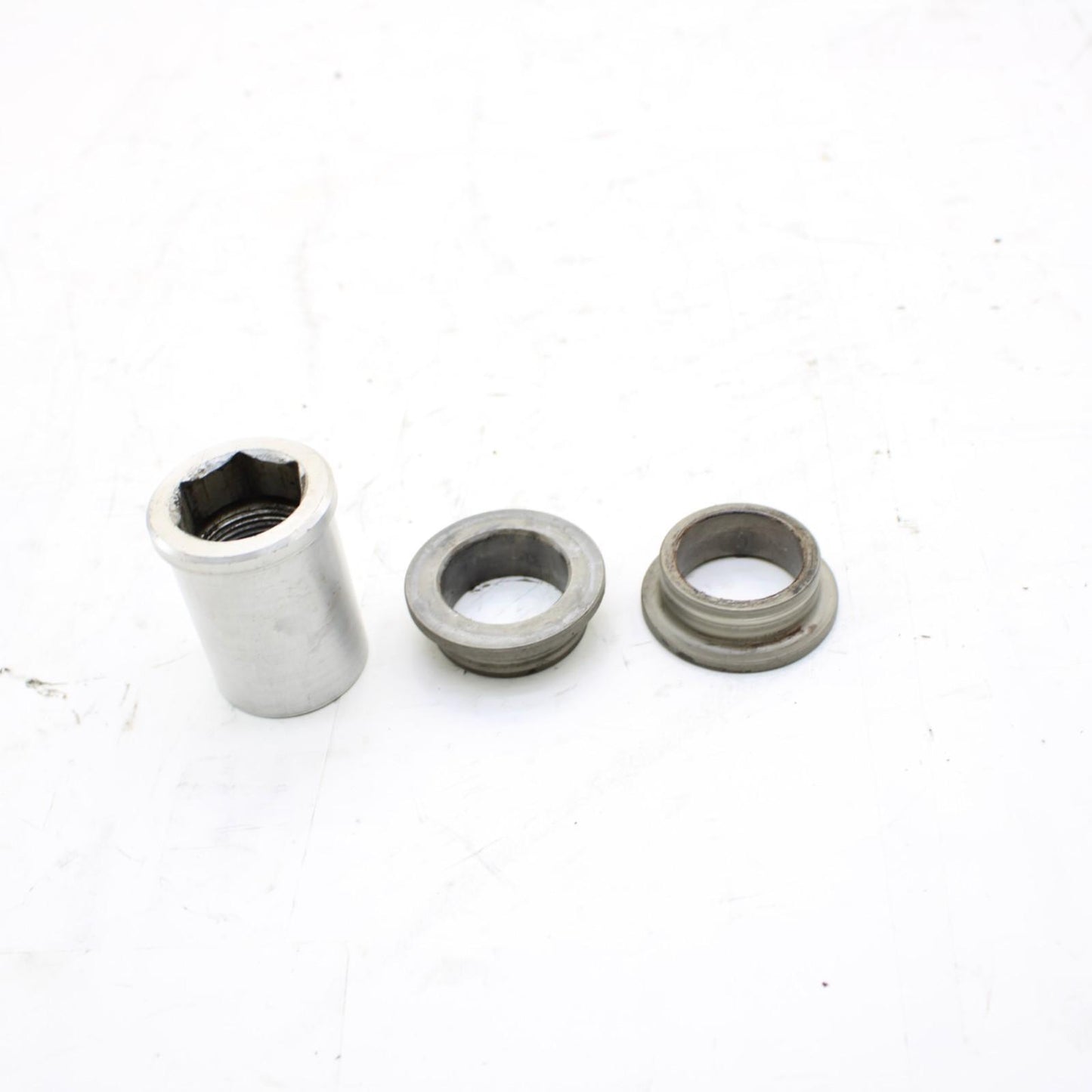 2011 - 2015 KAWASAKI NINJA ZX10R FRONT AXLE WHEEL RIM PIVOT BOLT SPACERS SET OEM