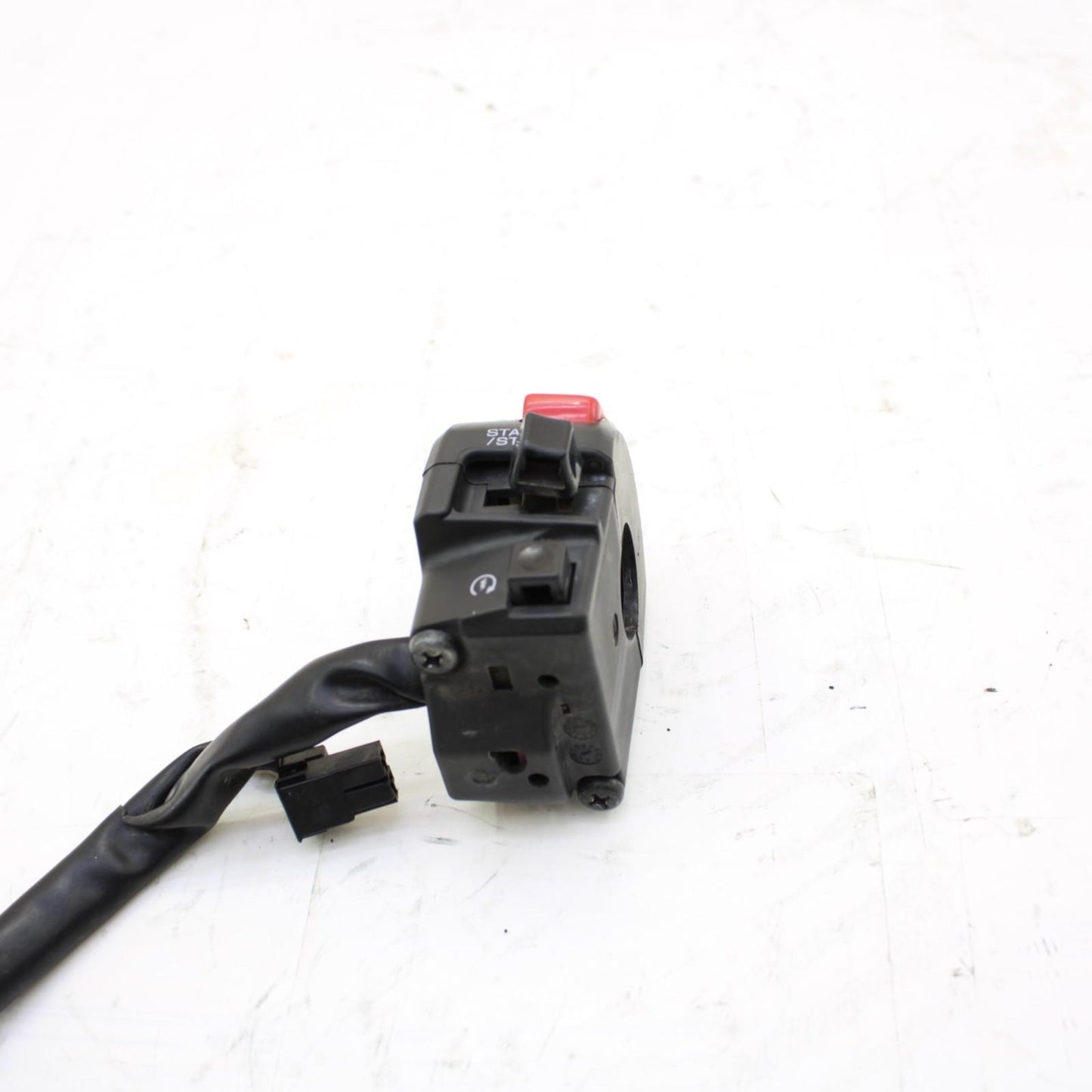 2011 - 2015 KAWASAKI NINJA ZX10R RIGHT SWITCH DRIVER HANDLE CONTROL START STOP