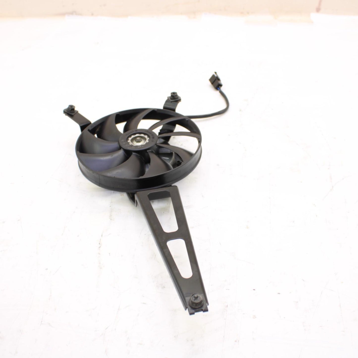 2011 - 2015 KAWASAKI NINJA ZX10R RADIATOR FAN ENGINE COOLING MOTOR STOCK OEM