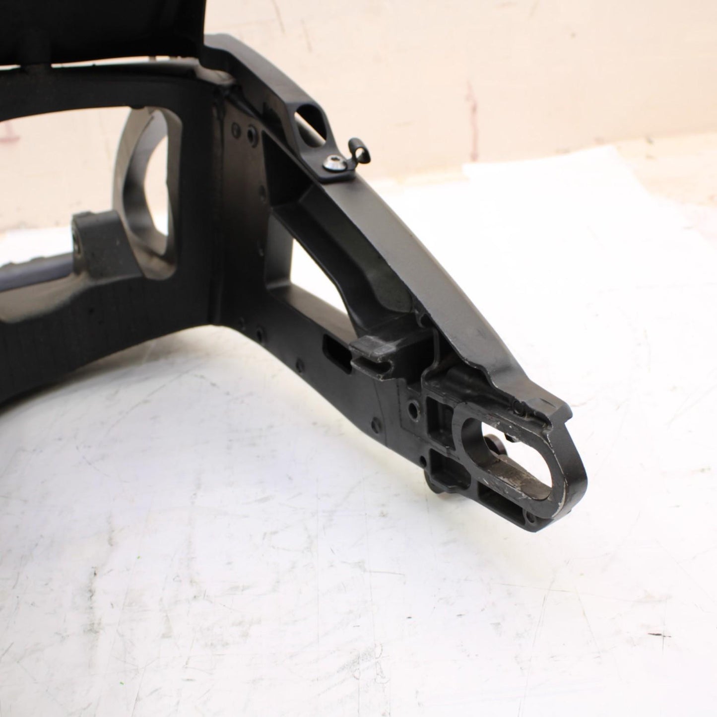 2011 - 2015 KAWASAKI NINJA ZX10R SWINGARM REAR WHEEL RIM BACK *SLIGHT SCUFFING*