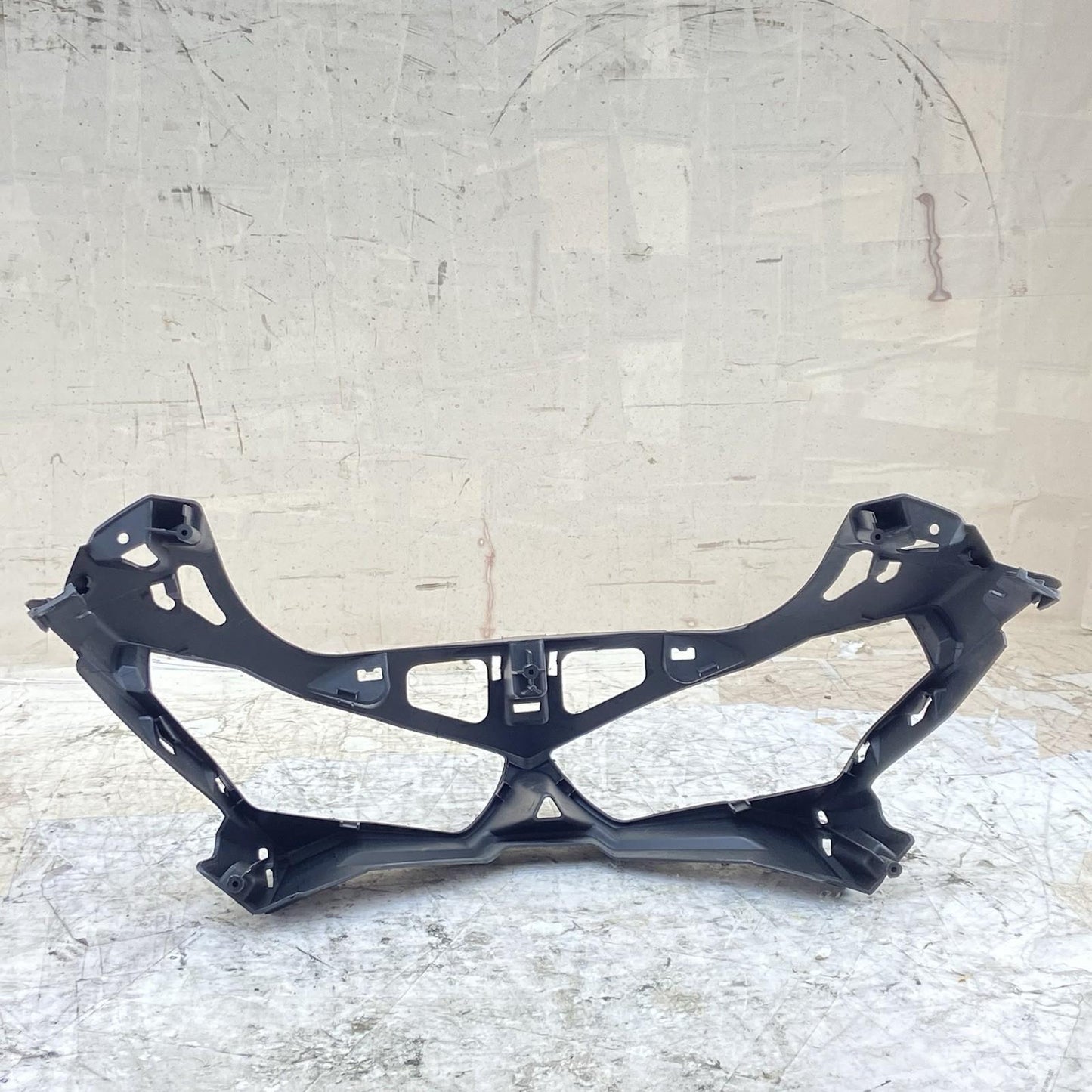 2015 - 2021 YAMAHA YZF R3 HEADLIGHT FAIRING UPPER FRONT COWL TRIM PLASTIC STOCK