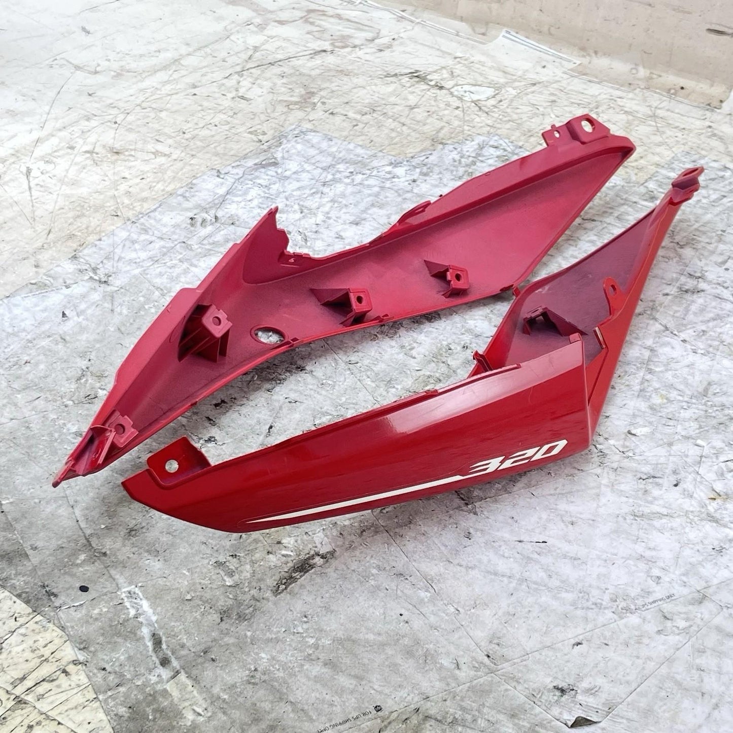 2015 - 2021 YAMAHA YZF R3 REAR TAIL FAIRINGS BACK COWL PLASTICS SET PAIR RED