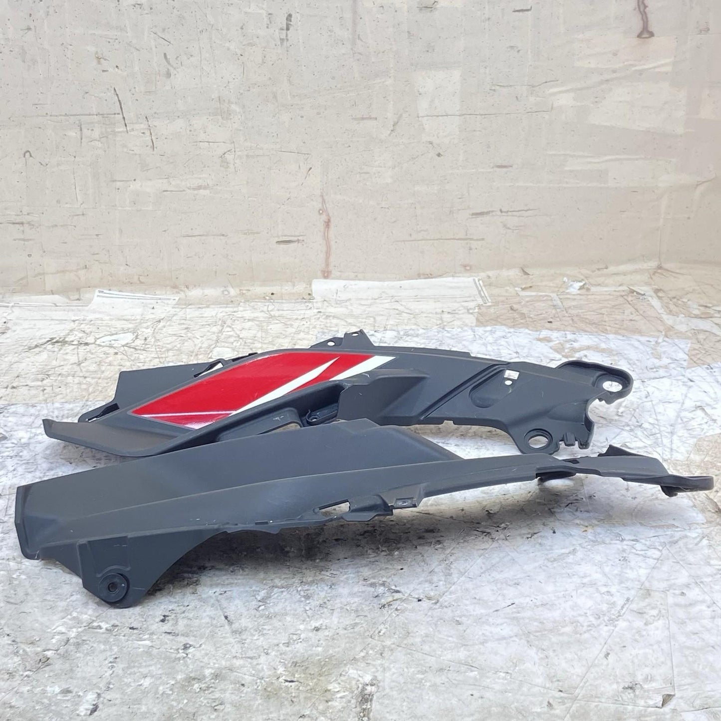 2015 - 2021 YAMAHA YZF R3 INNER SIDE FAIRINGS ENGINE COVER COWL PLASTIC SET OEM