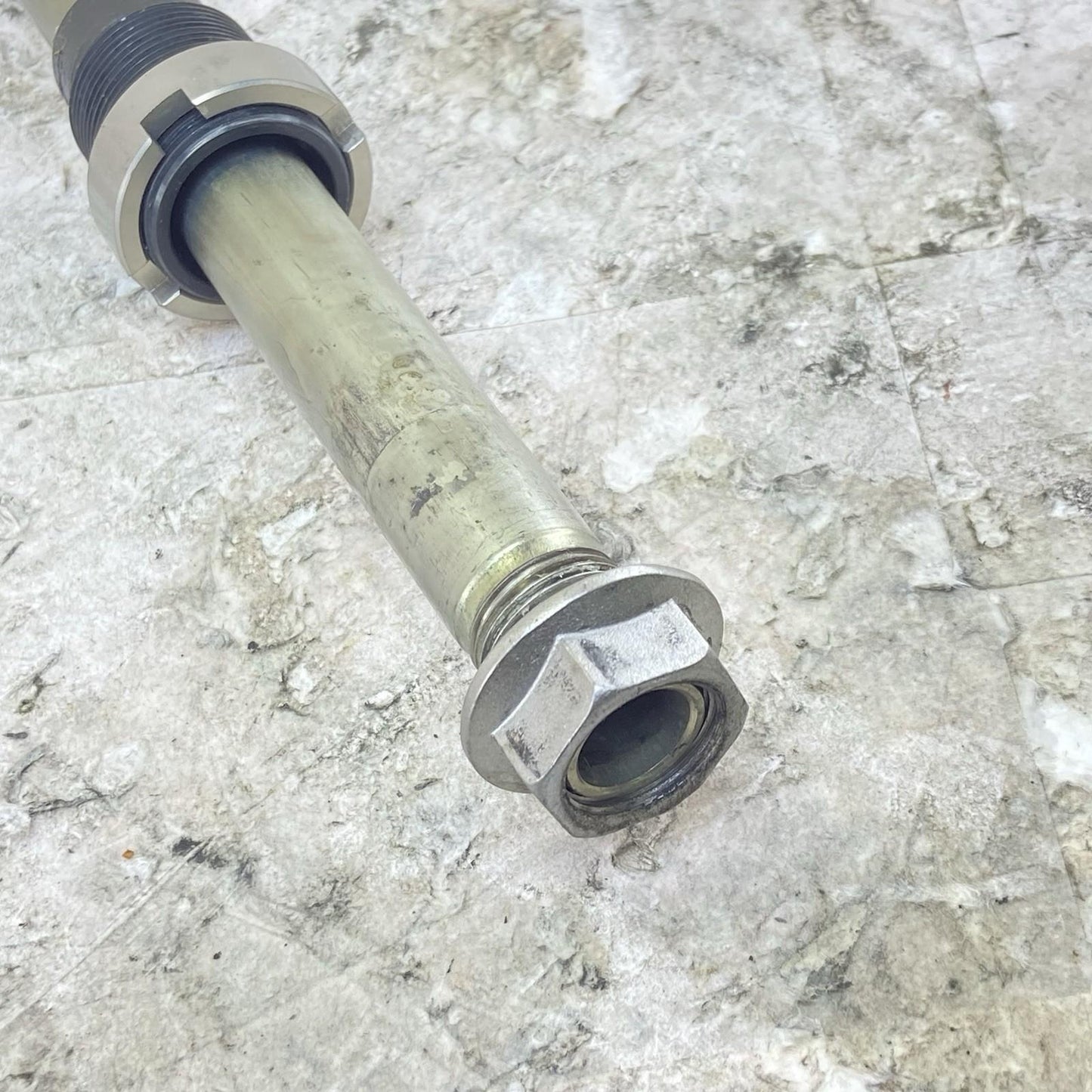 2019 - 2023 KAWASAKI NINJA ZX6R SWINGARM BOLT REAR SWING ARM PIVOT AXLE OEM