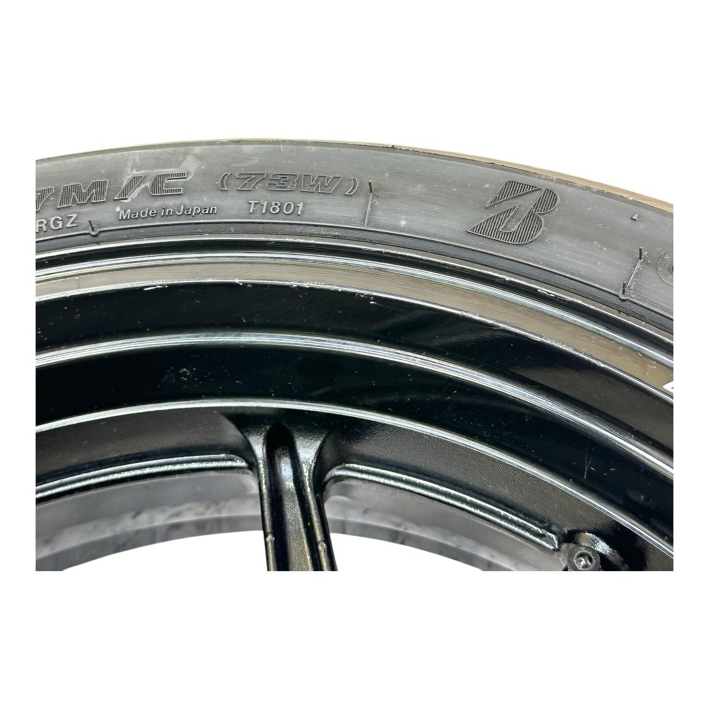 2019 - 2023 KAWASAKI NINJA ZX6R REAR WHEEL RIM BACK TIRE RUBBER BLACK STOCK OEM