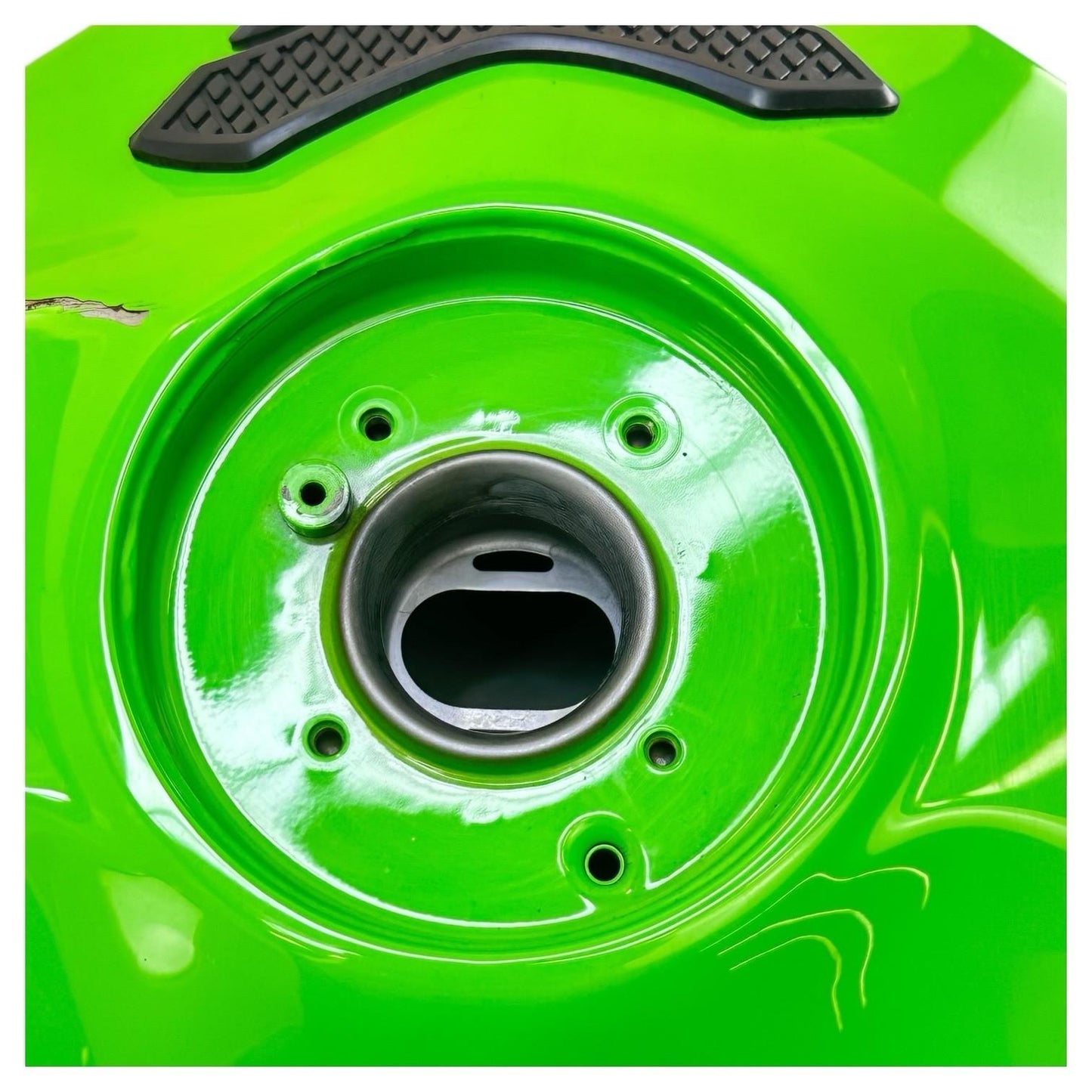 2019 - 2023 KAWASAKI NINJA ZX6R FUEL TANK GAS PETROL RESERVOIR *SLIGHT SCUFFS*