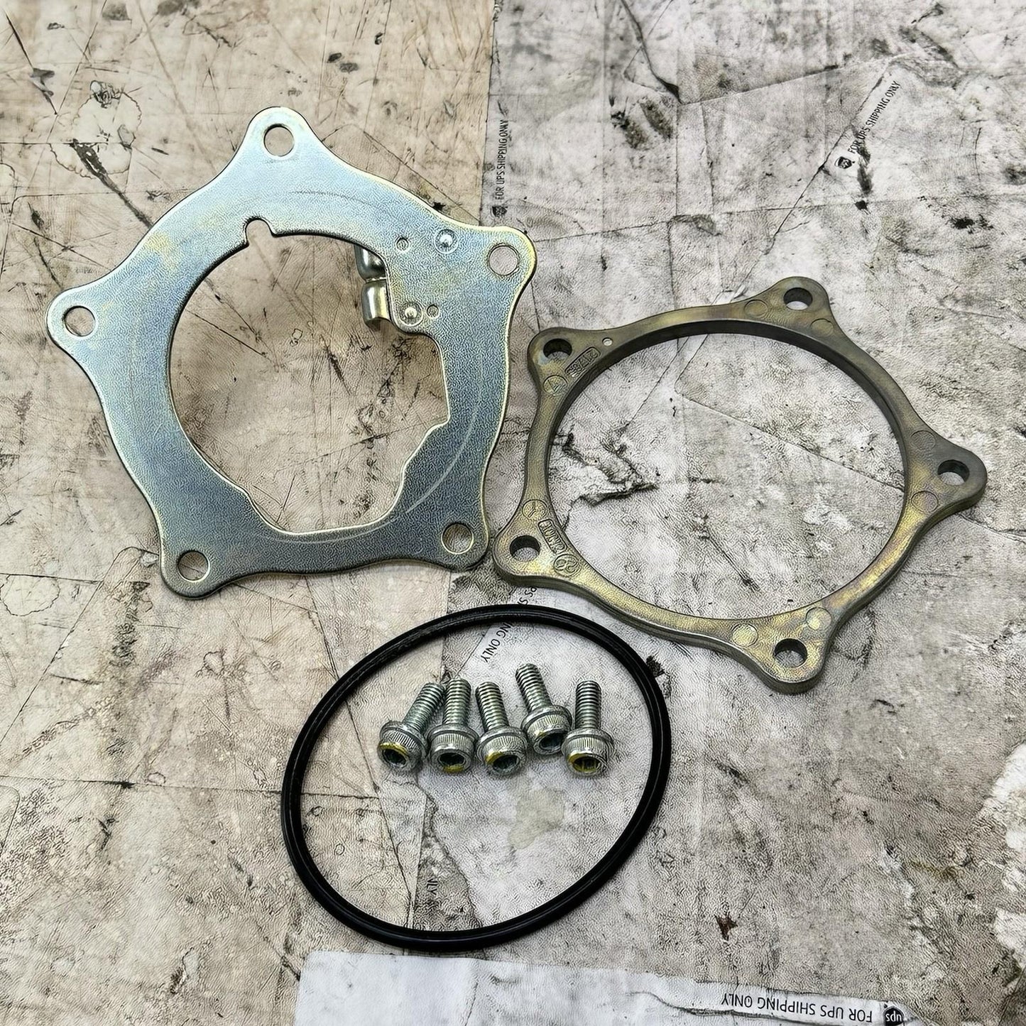 2017 - 2025 SUZUKI GSXR 1000 FUEL PUMP GAS PETROL SENDER UNIT HARDWARE STOCK OEM