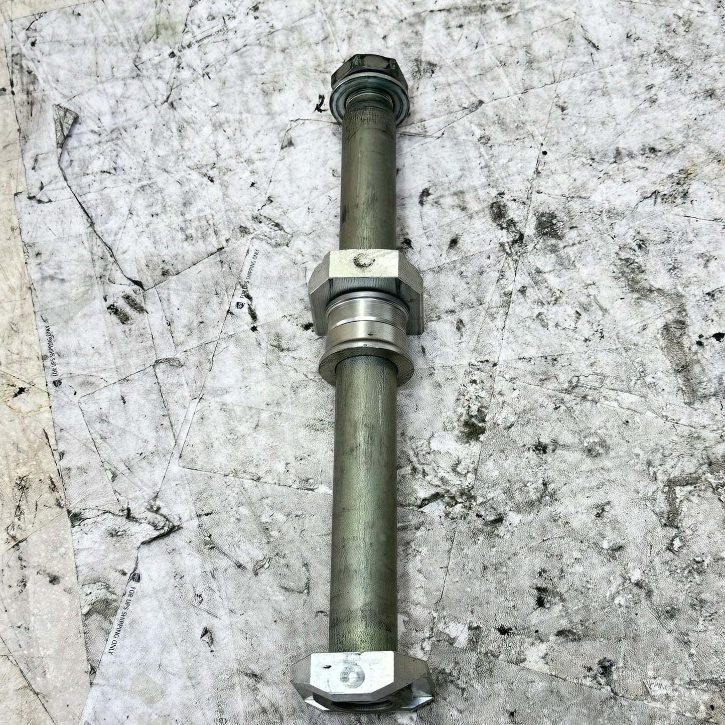 2017 - 2025 SUZUKI GSXR 1000 REAR AXLE BACK WHEEL RIM PIVOT BOLT SPACERS SET OEM