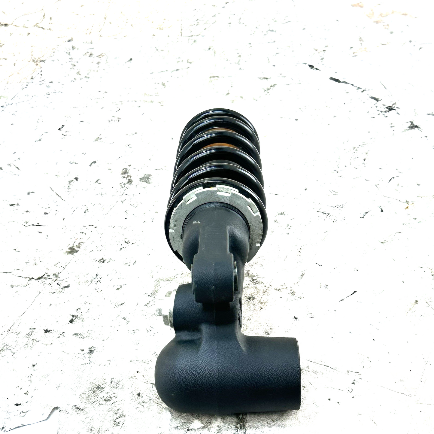 2017 - 2025 SUZUKI GSXR 1000 REAR SHOCK BACK SUSPENSION ABSORBER SPRING COIL OEM