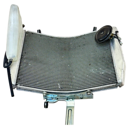 2017 - 2025 SUZUKI GSXR 1000 RADIATOR ENGINE COOLER FANS MOTOR COOLANT TANK HORN