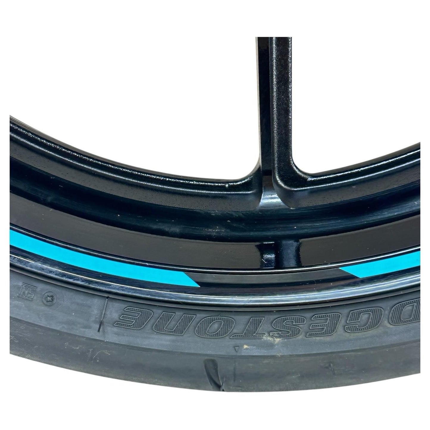 2017 - 2025 SUZUKI GSXR 1000 FRONT WHEEL RIM TIRE RUBBER BLACK STOCK OEM