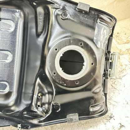 2017 - 2025 SUZUKI GSXR 1000 FUEL TANK GAS PETROL RESERVIOR BLACK STOCK OEM