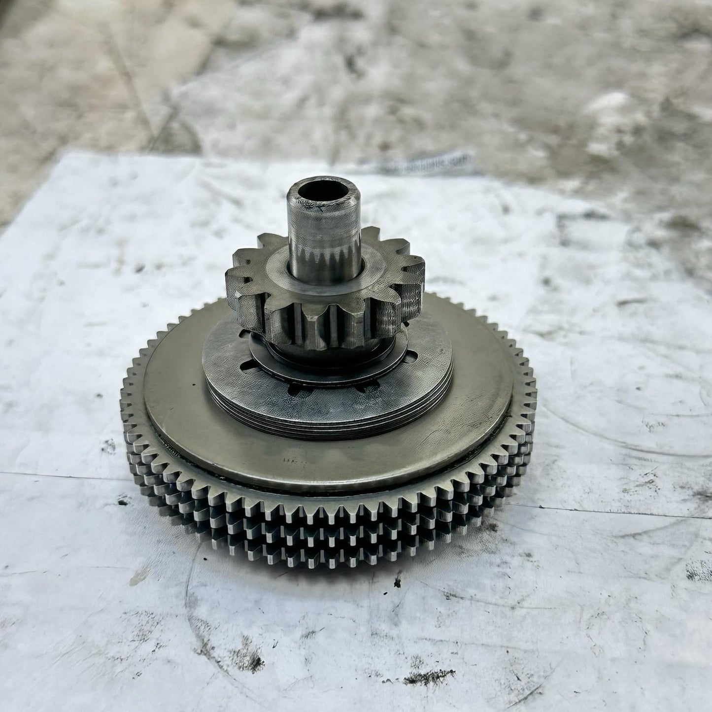 2017 - 2025 SUZUKI GSXR 1000 STARTER CLUTCH ENGINE GEAR SIDE COVER MOTOR SET OEM