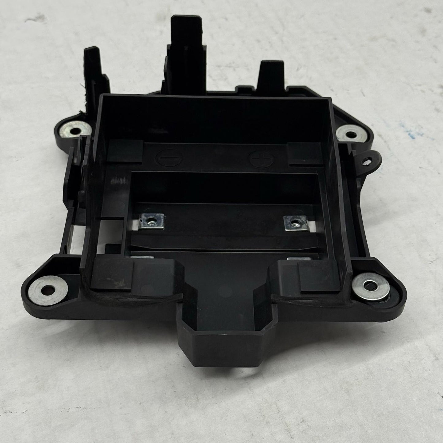 2015 - 2025 YAMAHA YZF R1 UNDERTAIL BATTERY REAR BACK TAIL TRAY PLASTIC