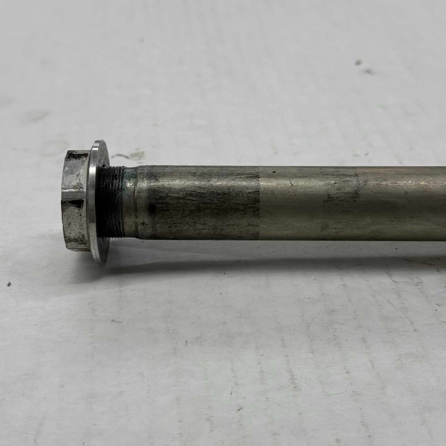 2020 - 2024 YAMAHA YZF R1 R1M FRONT WHEEL AXLE BOLT WASHER NUT STOCK