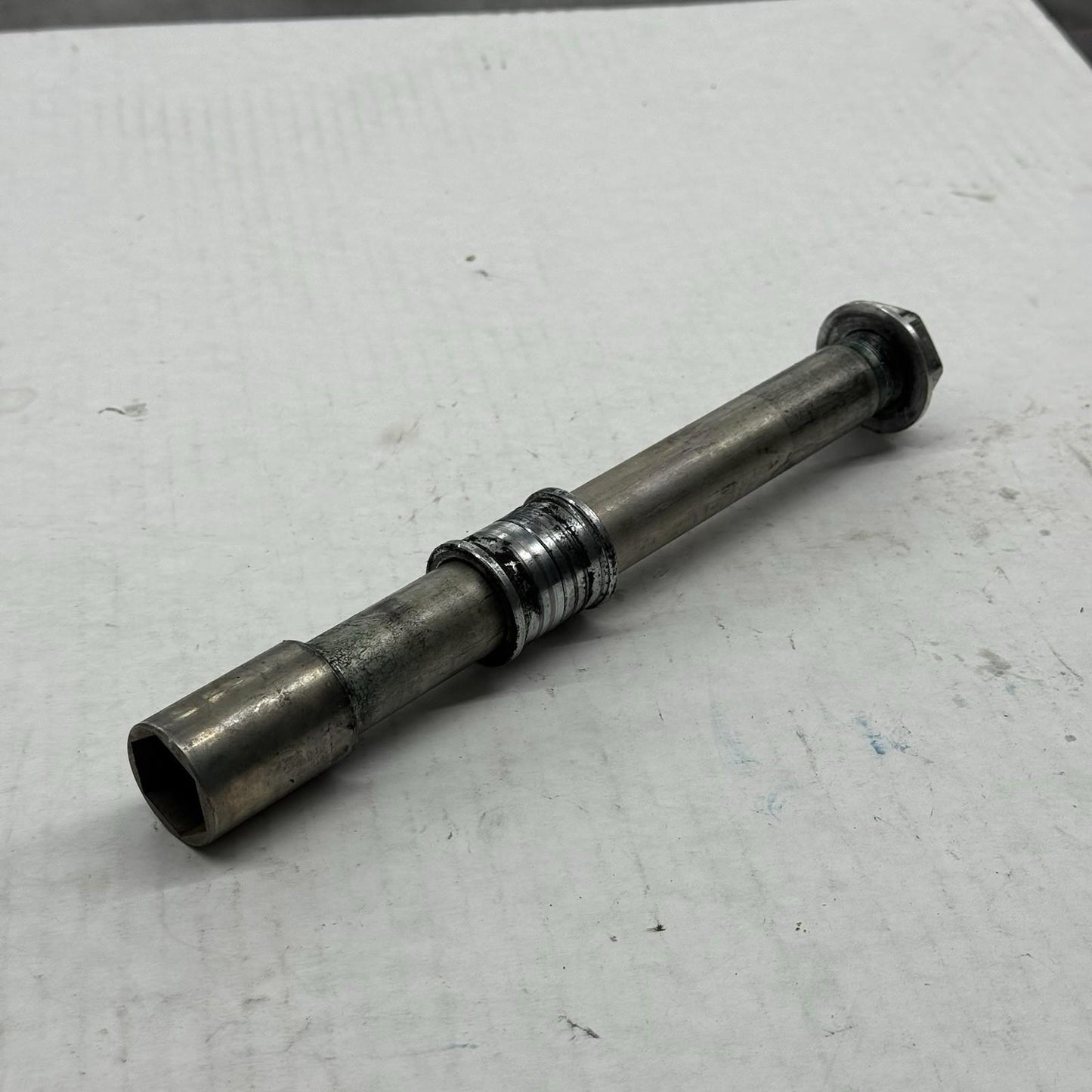 2020 - 2024 YAMAHA YZF R1 R1M FRONT WHEEL AXLE BOLT WASHER NUT STOCK