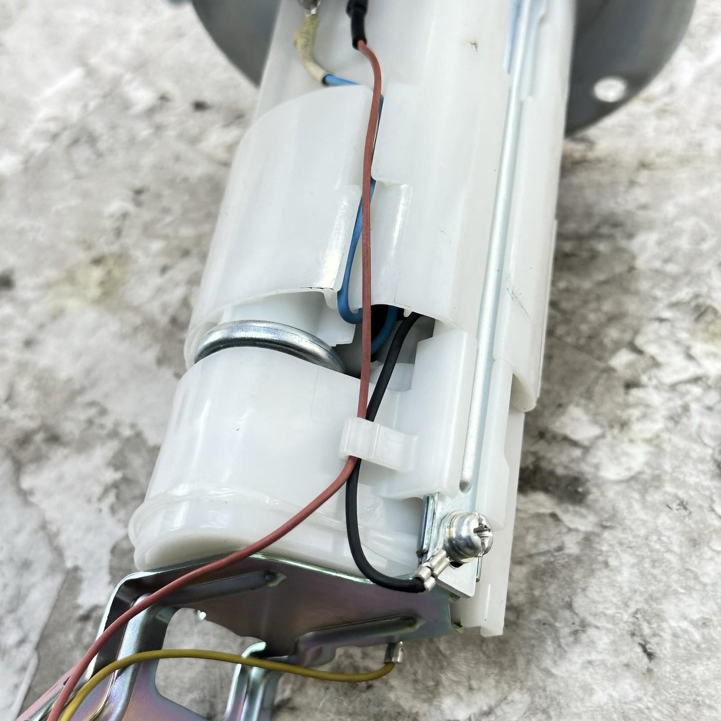 2011 - 2022 SUZUKI GSXR 600 GSXR 750 FUEL PUMP GAS SENDER UNIT PETROL STOCK OEM