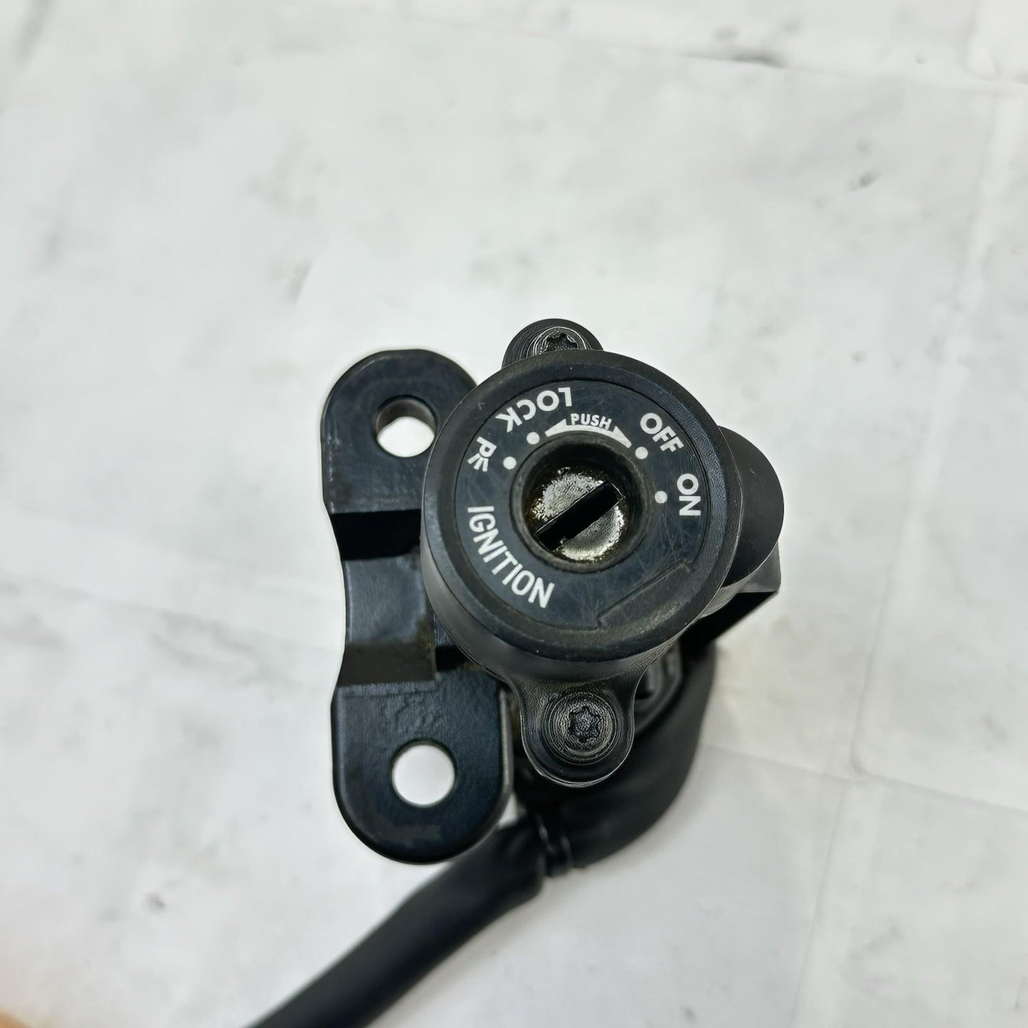 2011 - 2022 SUZUKI GSXR 600 GSXR 750 IGNITION SET LOCK KEY GAS CAP SEAT LATCH