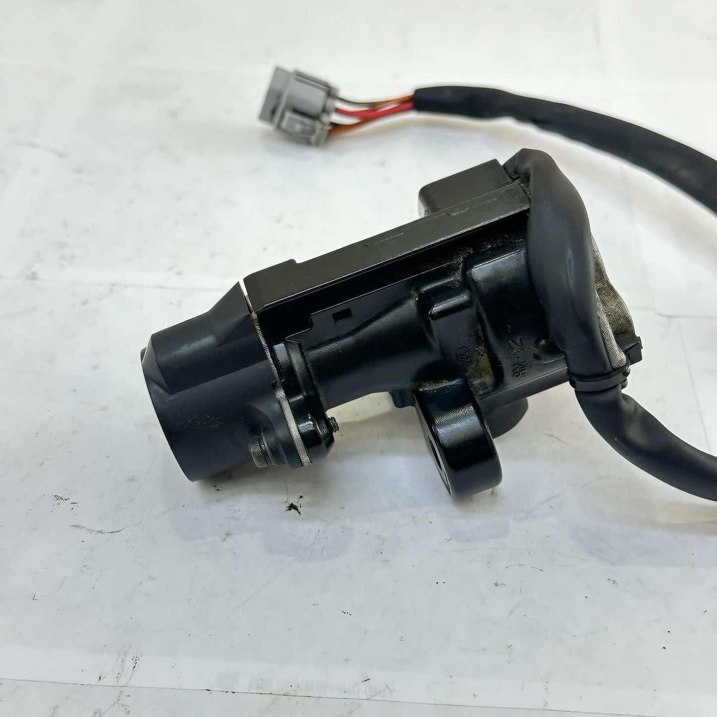 2011 - 2022 SUZUKI GSXR 600 GSXR 750 IGNITION SET LOCK KEY GAS CAP SEAT LATCH