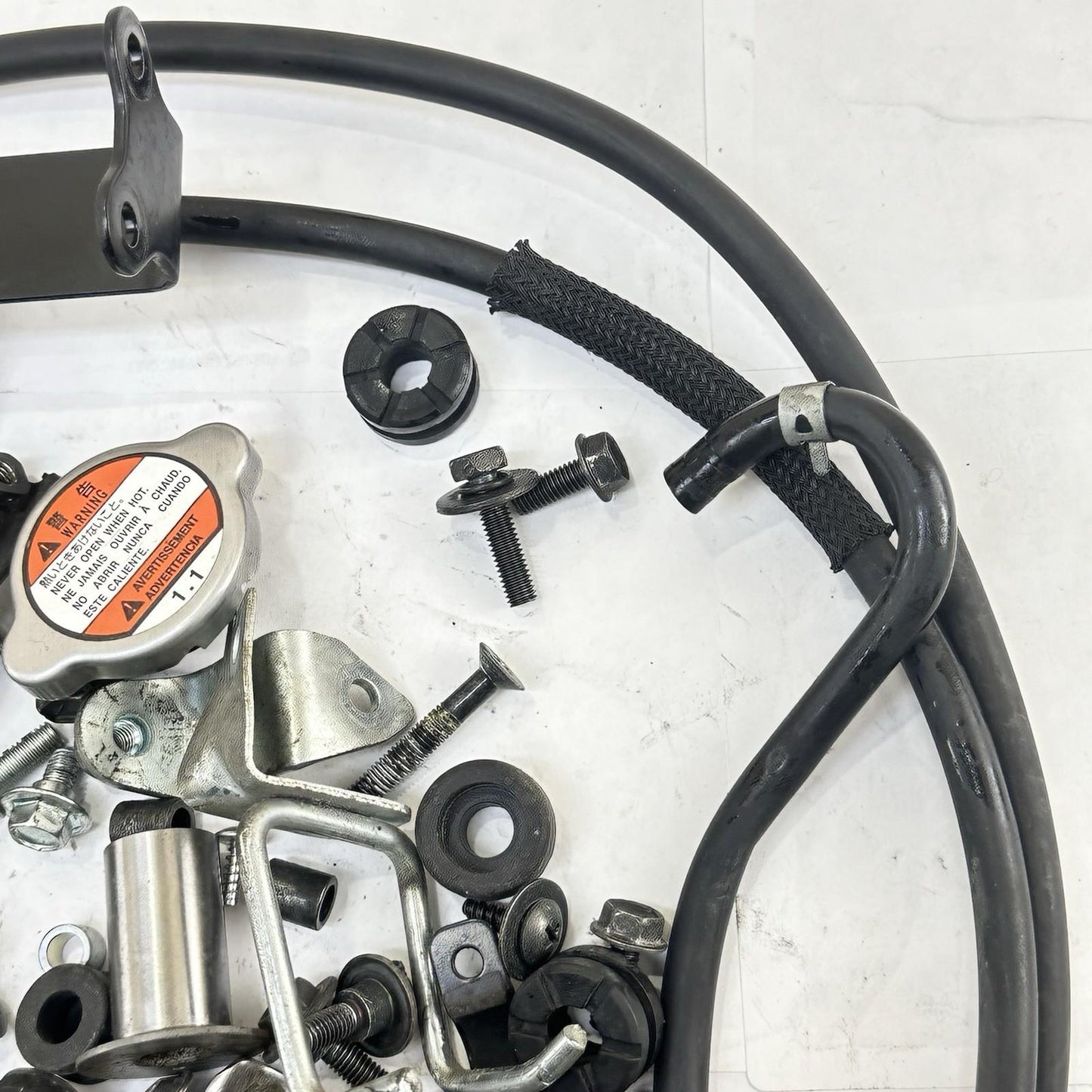 2011 - 2022 SUZUKI GSXR 600 GSXR 750 BOLTS NUTS PARTS SCREWS HARDWARE MOUNTING