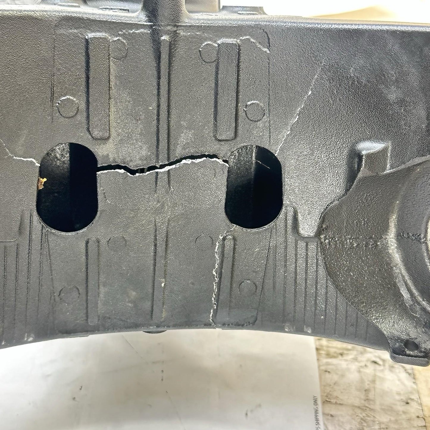 2011 - 2022 SUZUKI GSXR 600 GSXR 750 MAIN FRAME BODY CHASSIS *DAMAGED/READ DISC*