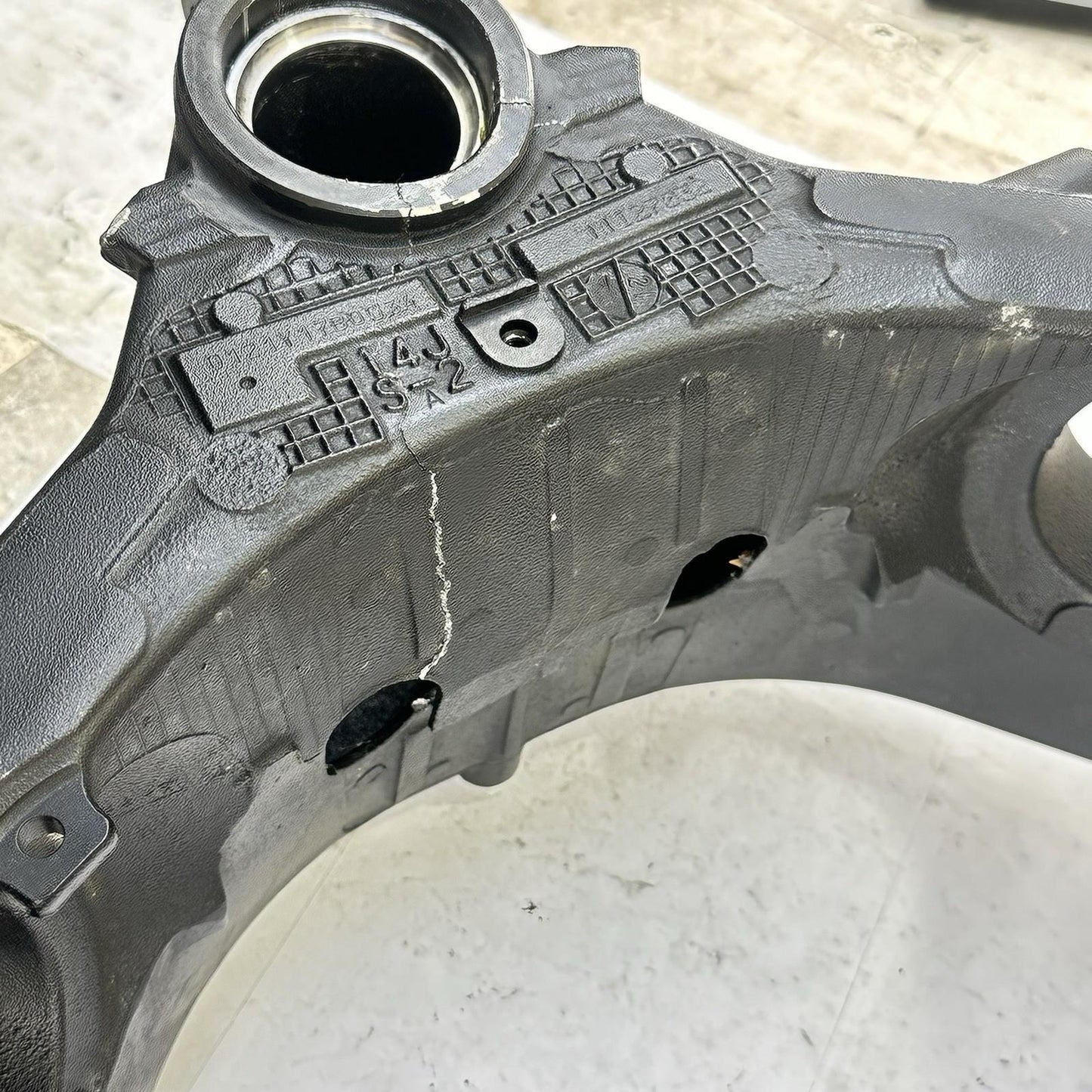 2011 - 2022 SUZUKI GSXR 600 GSXR 750 MAIN FRAME BODY CHASSIS *DAMAGED/READ DISC*