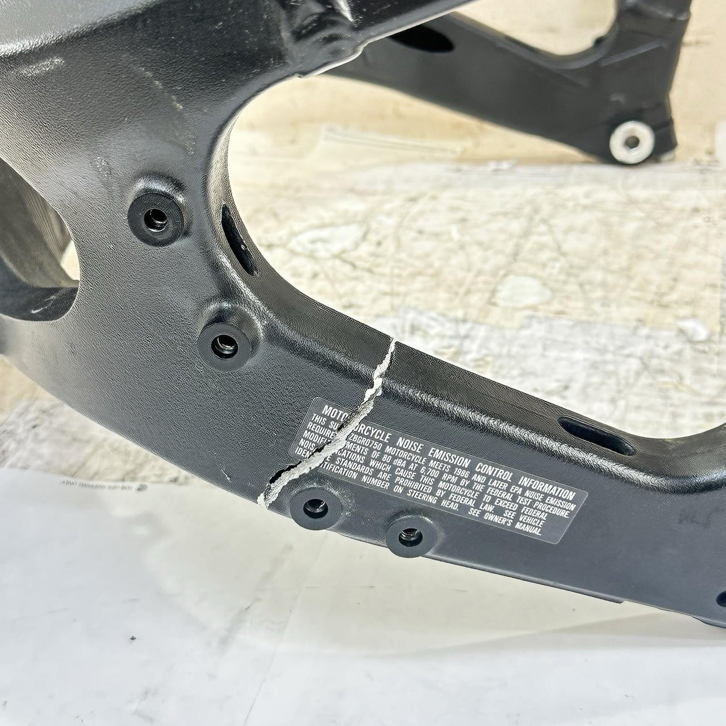 2011 - 2022 SUZUKI GSXR 600 GSXR 750 MAIN FRAME BODY CHASSIS *DAMAGED/READ DISC*