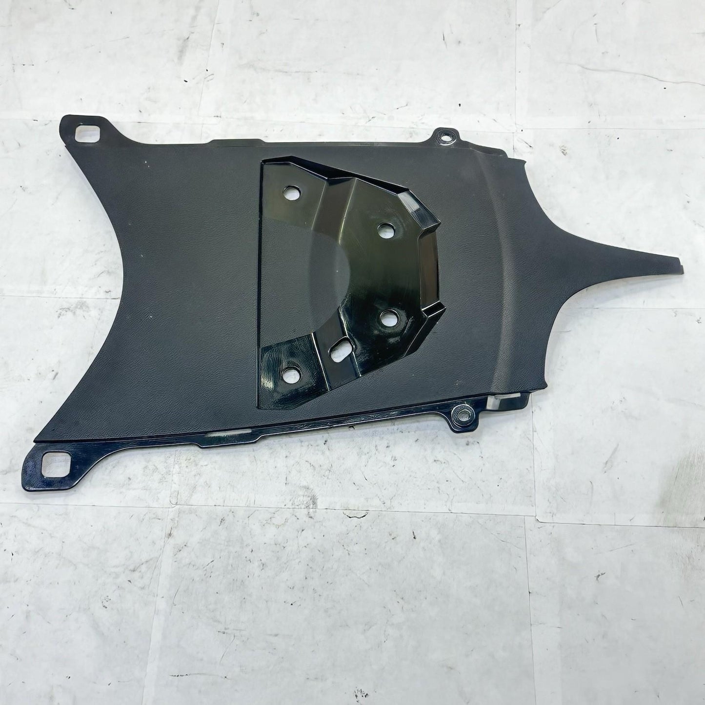 2011 - 2022 SUZUKI GSXR 600 GSXR 750 REAR UNDERTAIL FAIRING BACK COWL PLASTIC