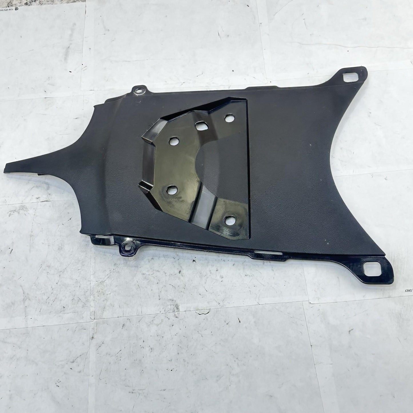 2011 - 2022 SUZUKI GSXR 600 GSXR 750 REAR UNDERTAIL FAIRING BACK COWL PLASTIC