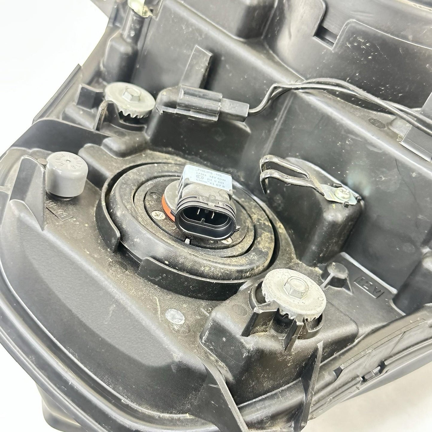 2011 - 2022 SUZUKI GSXR 600 GSXR 750 HEADLIGHT FRONT LAMP LIGHT STOCK OEM