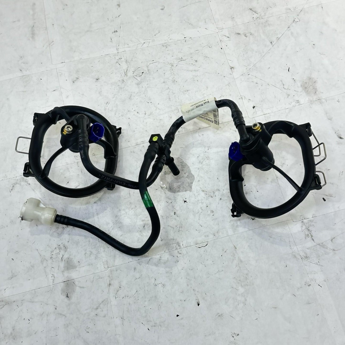 2016 - 2019 DUCATI 959 PANIGALE FUEL INJECTORS THROTTLE BODY GAS SENDING STOCK