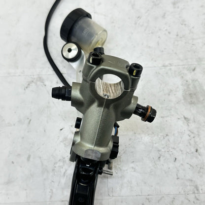2016 - 2019 DUCATI 959 PANIGALE CLUTCH MASTER CYLINDER RESERVOIR LEFT LEVER