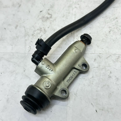 2016 - 2019 DUCATI 959 PANIGALE REAR MASTER CYLINDER BACK BRAKE RESERVOIR BREMBO