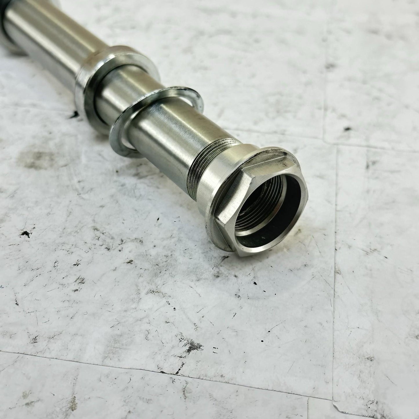 2016 - 2019 DUCATI 959 PANIGALE FRONT AXLE WHEEL RIM PIVOT BOLT SPACERS SET OEM