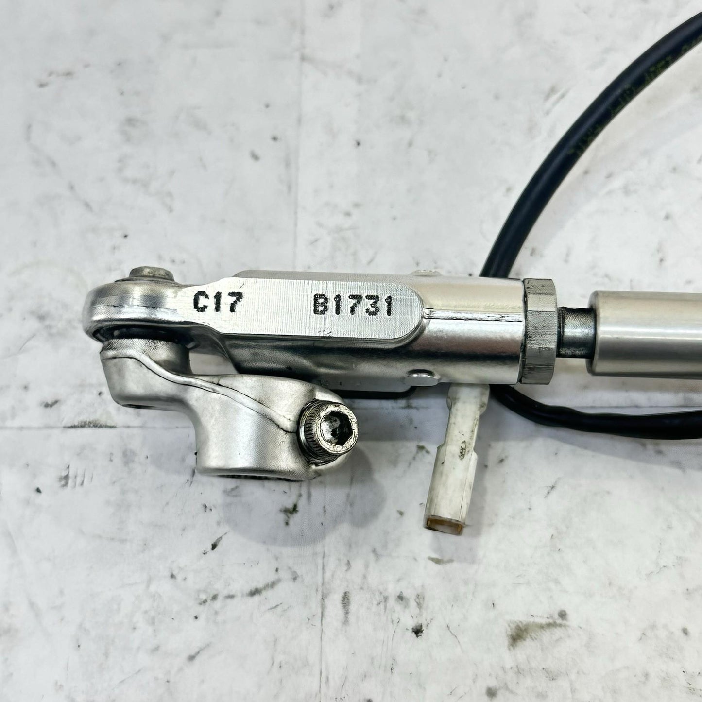 2016 - 2019 DUCATI 959 PANIGALE QUICK SHIFTER GEAR CHANGE LINKAGE SENSOR STOCK