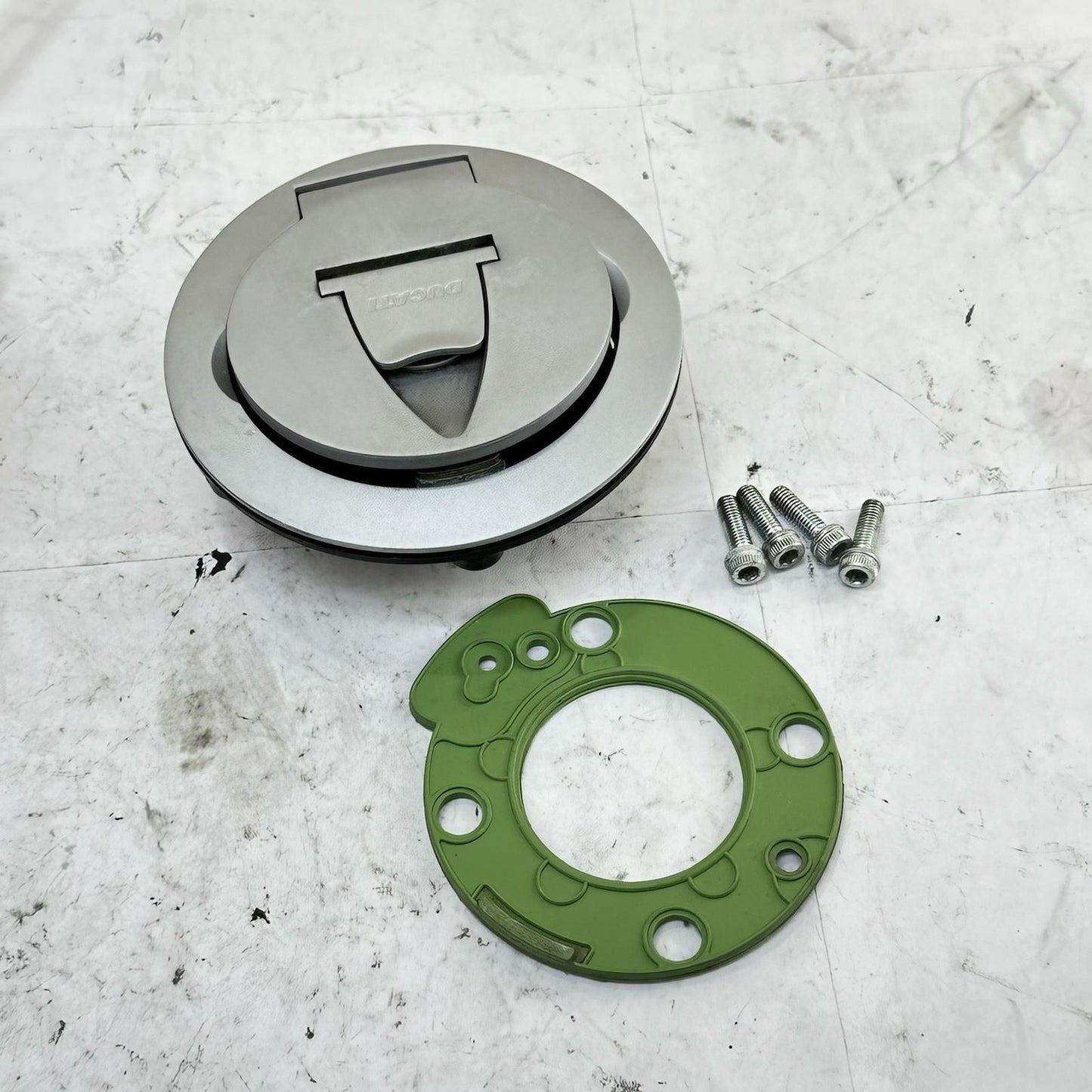 2016 - 2019 DUCATI 959 PANIGALE IGNITION LOCK SET KEY GAS CAP FUEL SEAT LATCH