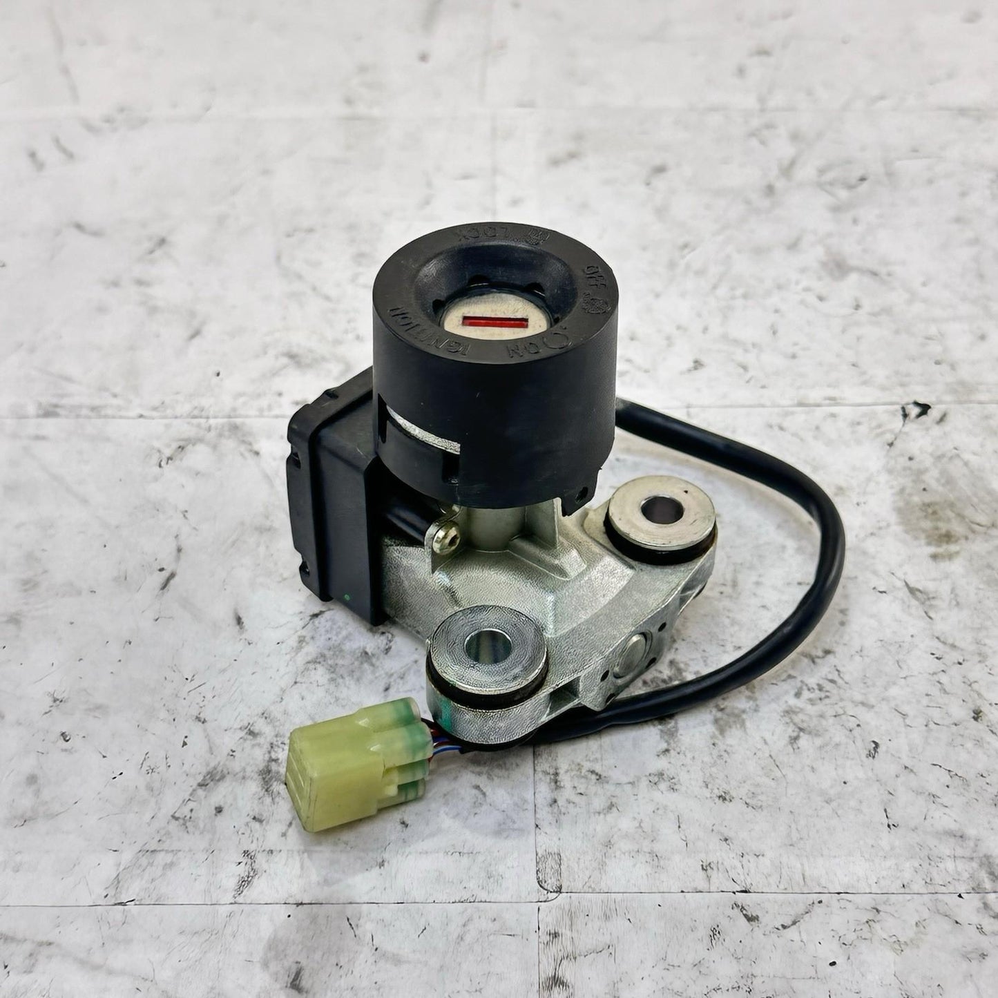 2016 - 2019 DUCATI 959 PANIGALE IGNITION LOCK SET KEY GAS CAP FUEL SEAT LATCH