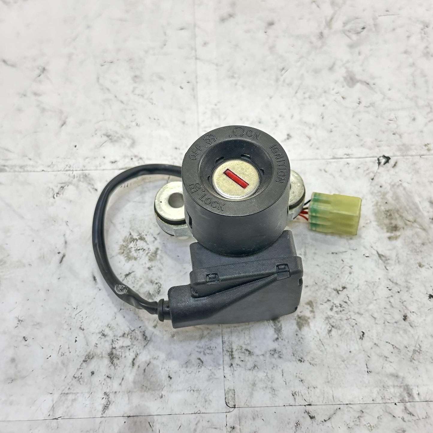 2016 - 2019 DUCATI 959 PANIGALE IGNITION LOCK SET KEY GAS CAP FUEL SEAT LATCH