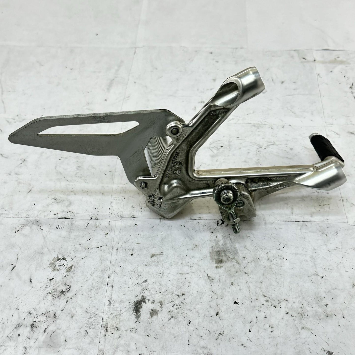 2016 - 2019 DUCATI 959 PANIGALE REARSET BRAKE SHIFTER DRIVER FOOT PEDAL *DAMAGE*