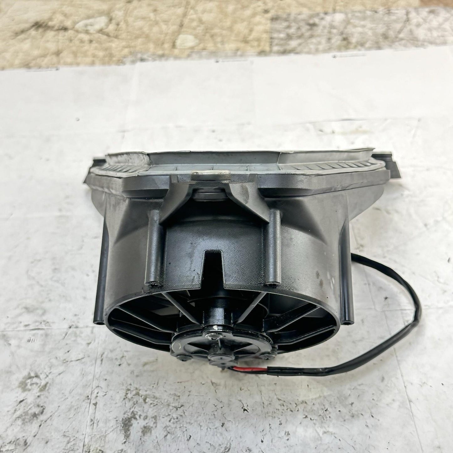2016 - 2019 DUCATI 959 PANIGALE RADIATOR FAN ENGINE COOLING MOTOR COOLER STOCK