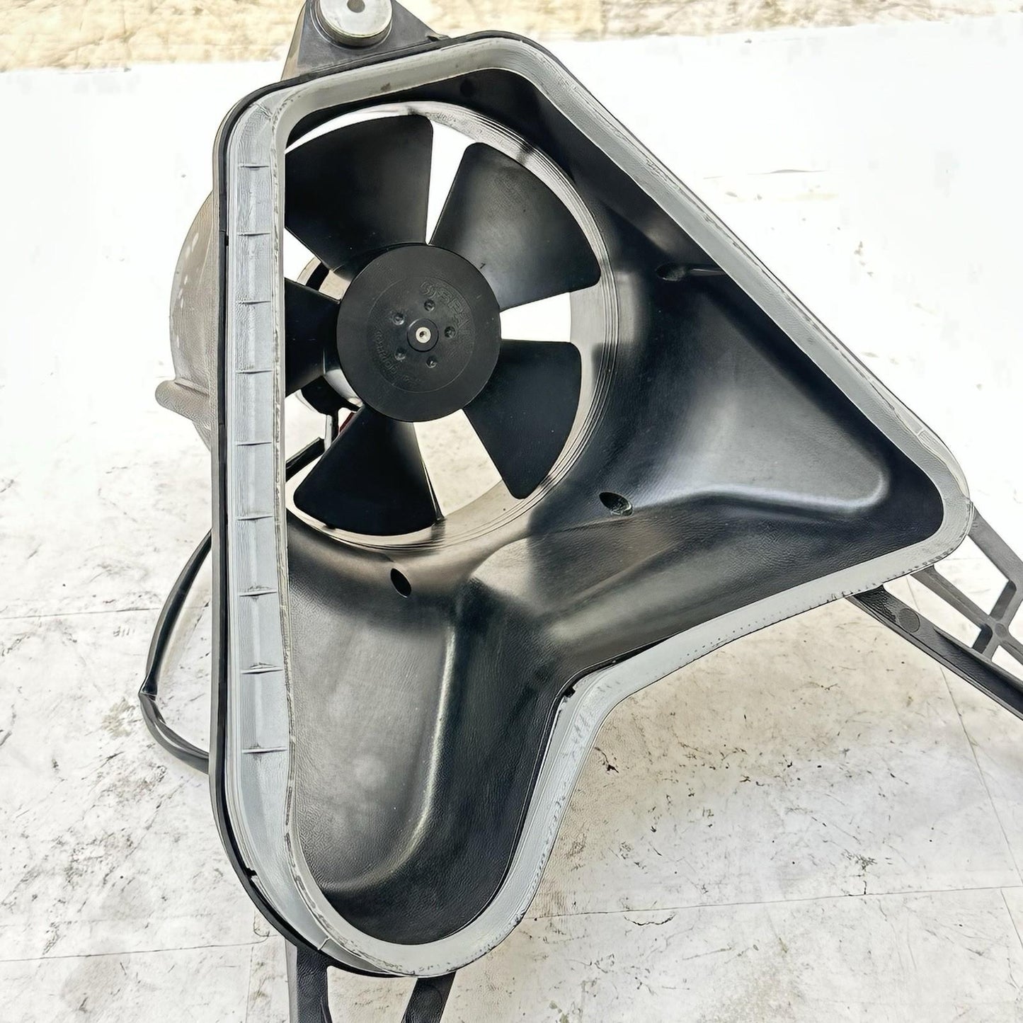 2016 - 2019 DUCATI 959 PANIGALE RADIATOR FAN ENGINE COOLING MOTOR COOLER STOCK