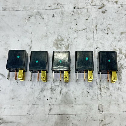 2016 - 2019 DUCATI 959 PANIGALE RELAYS FUSES ENGINE ASSEMBLY SWITCHES SET STOCK